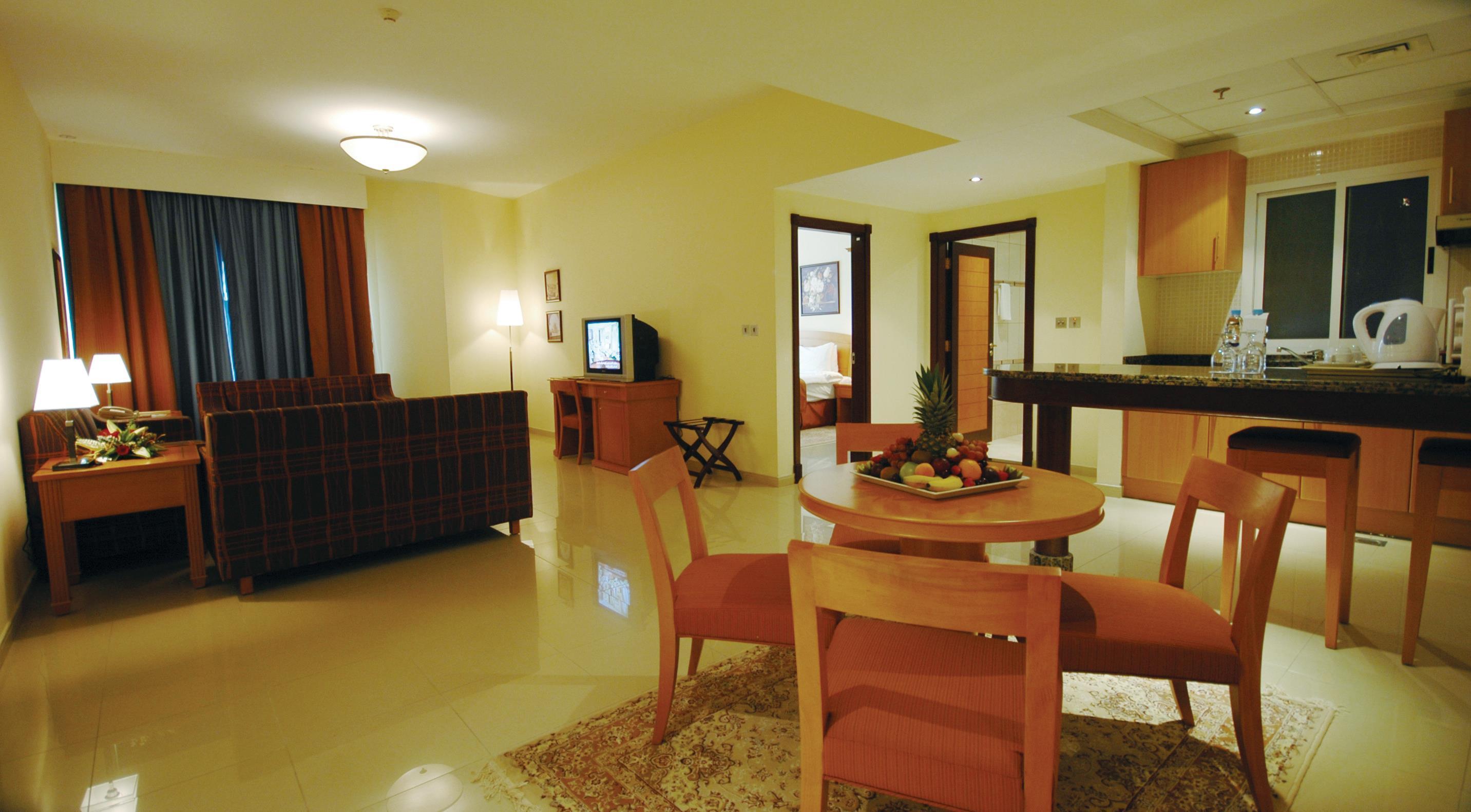 Golden Tulip Sharjah Aparthotel Kültér fotó